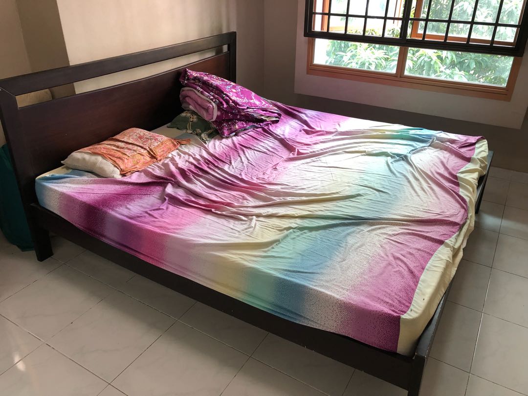 Used King Size Bed for Sale, Furniture & Home Living, Furniture, Bed ...