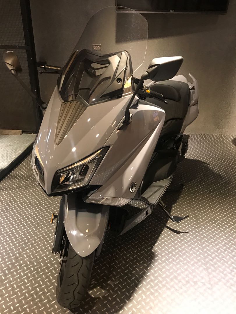 16年tmax 530 Abs 車況極優經典水泥灰可分期免頭款 機車 重機在旋轉拍賣