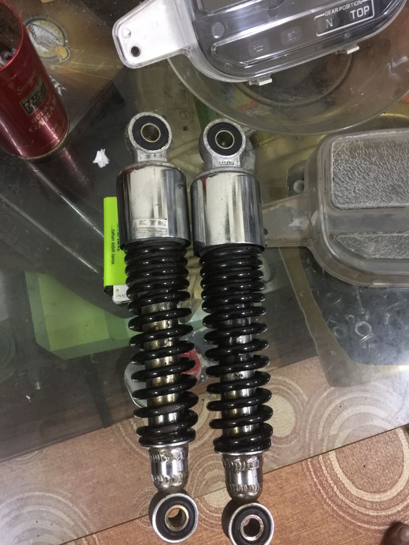 absorber yamaha ss110 kayaba ori moto,, Motorbikes on Carousell