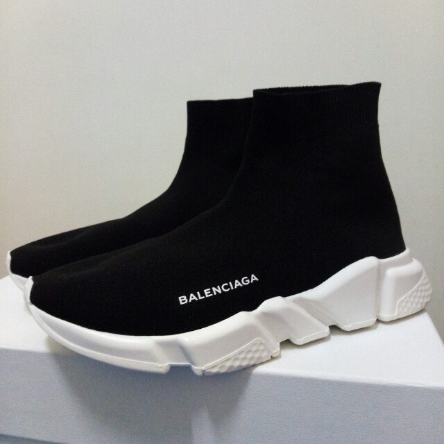 Balenciaga Speed sneakers for Women Grey in UAE Level Shoes