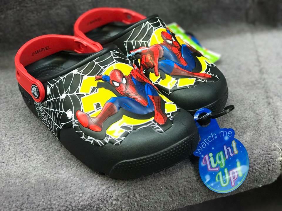 spiderman crocs light up