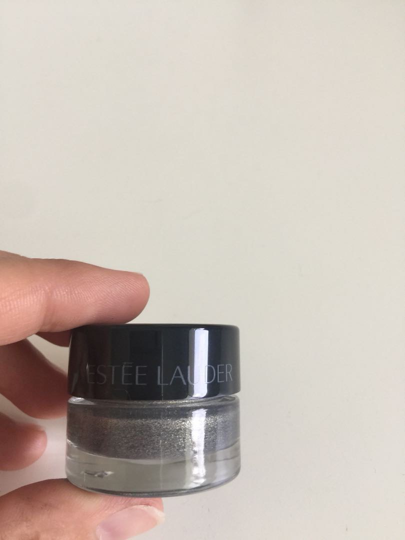 Estee Lauder Shadow Paint Grey Silver Health Beauty Makeup On Carousell