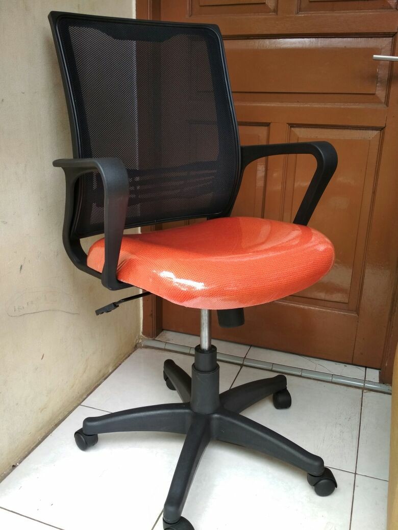 Kursi Kantor Perabotan Rumah Di Carousell