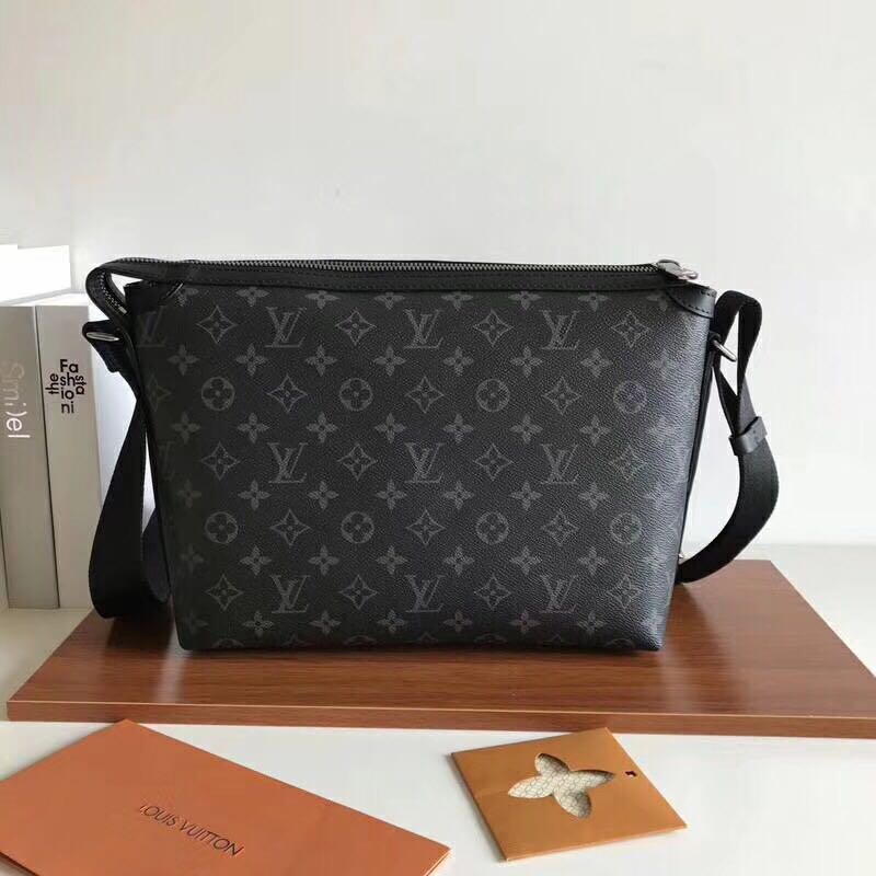 Louis Vuitton Odyssey Messenger bag, Men's Fashion, Bags, Belt bags,  Clutches and Pouches on Carousell