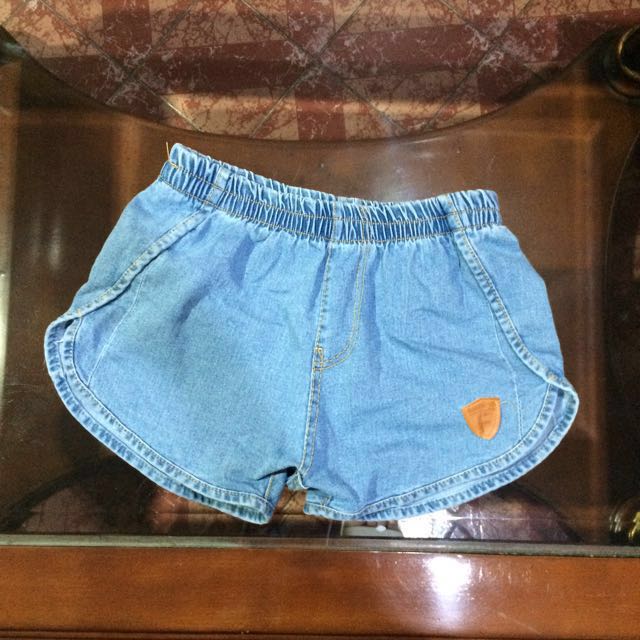 Dolphin shorts maong clearance