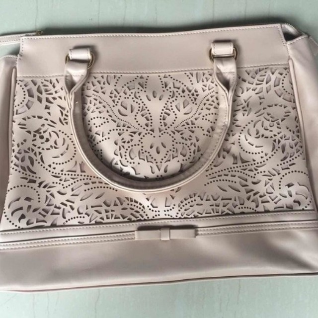 Crystal sling bag oriflame store