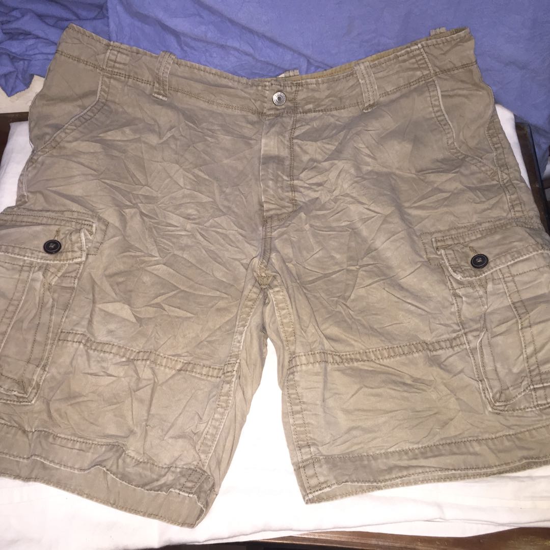 mens cargo shorts plus size