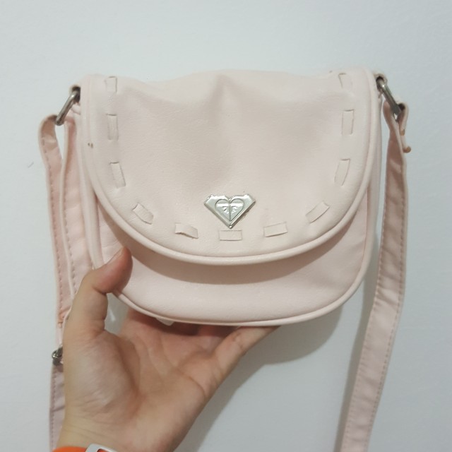 Roxy sling bag hotsell
