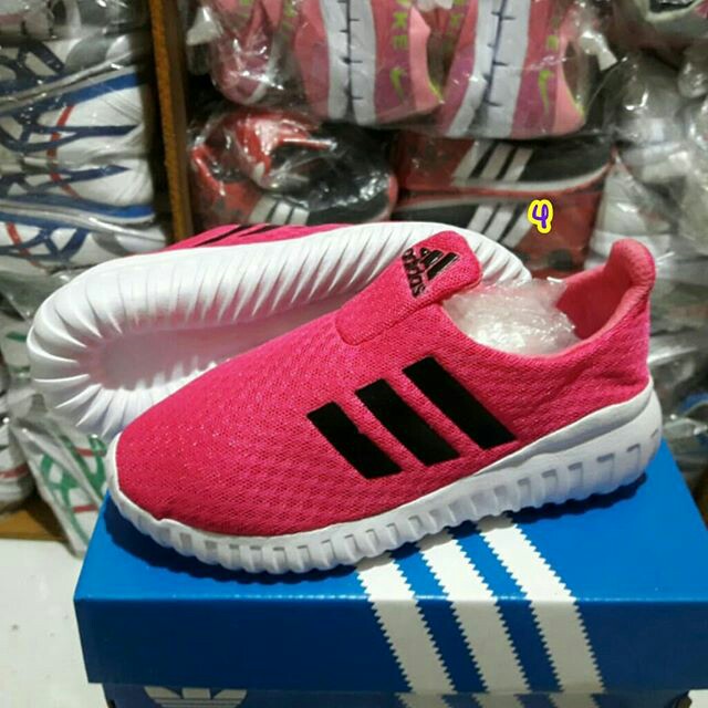 Sepatu Adidas Casual Anak Laki Perempuan Cowok Cewek Import Keren