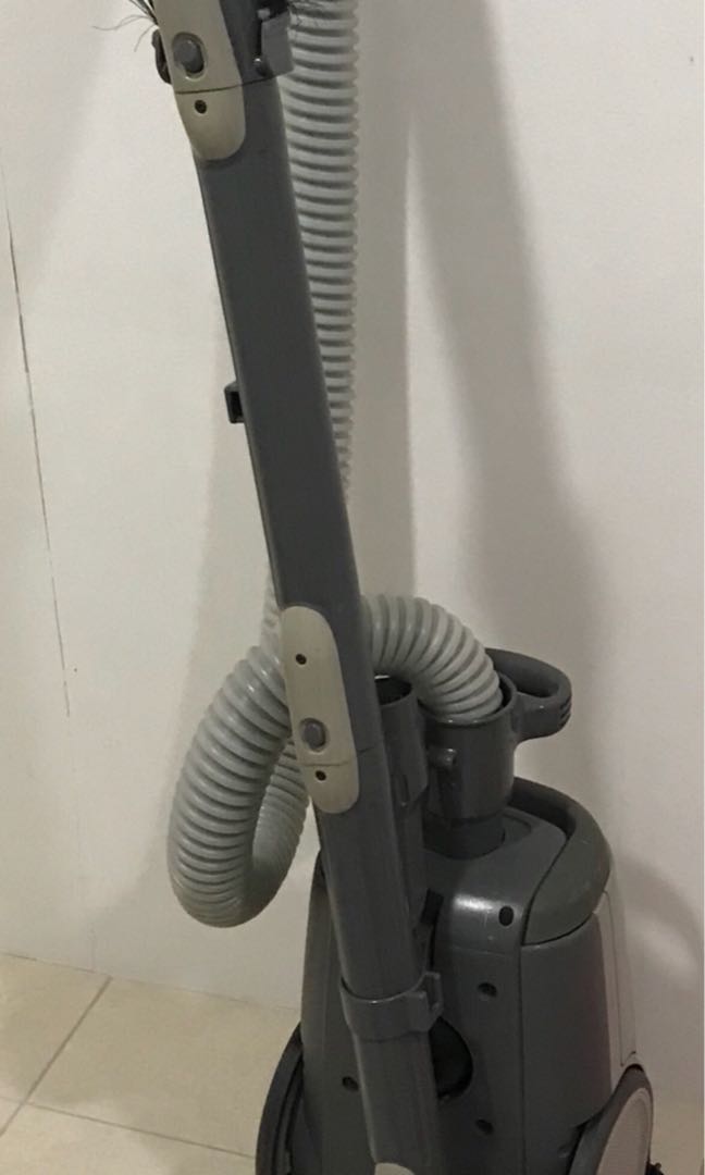 Used Vacuum cleaner made in Japan, TV & Home Appliances, Vacuum Cleaner