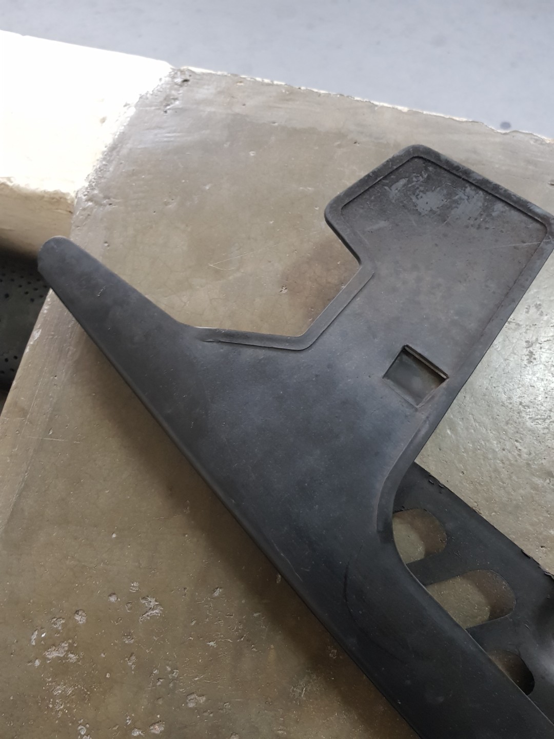 Yamaha Tw200 stock chain guard, Motorcycles, Motorcycle Accessories on