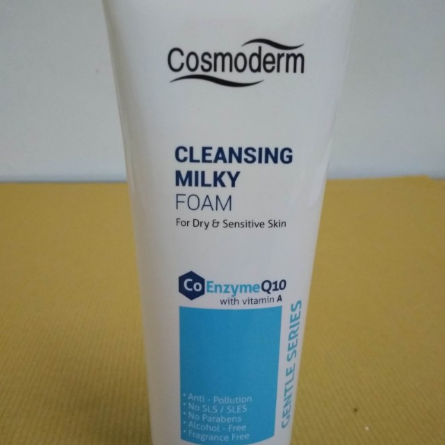 cosmoderm cleansing milky foam