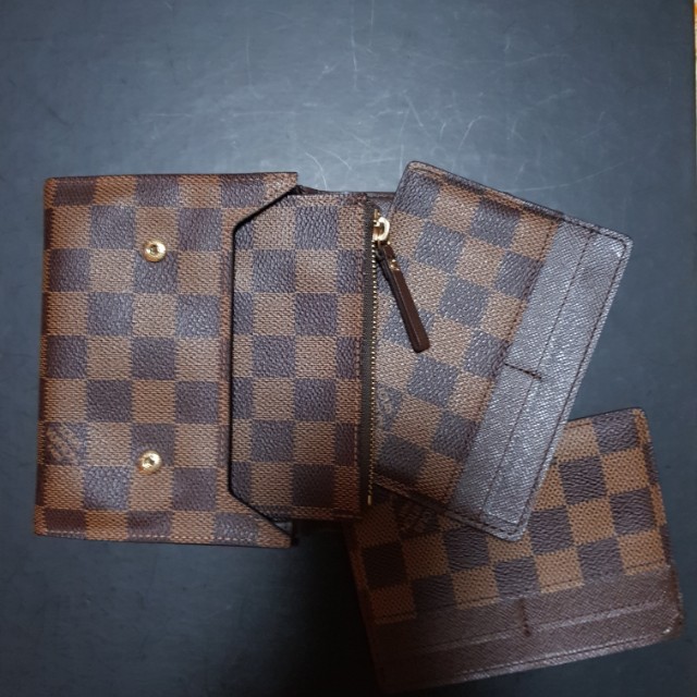 Louis Vuitton compact modular wallet, Damier print, Luxury, Bags & Wallets  on Carousell