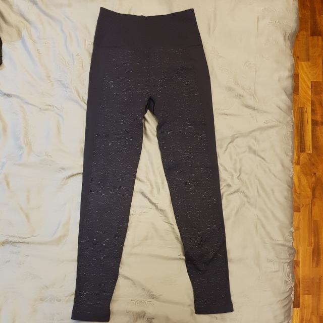 lululemon free to flow