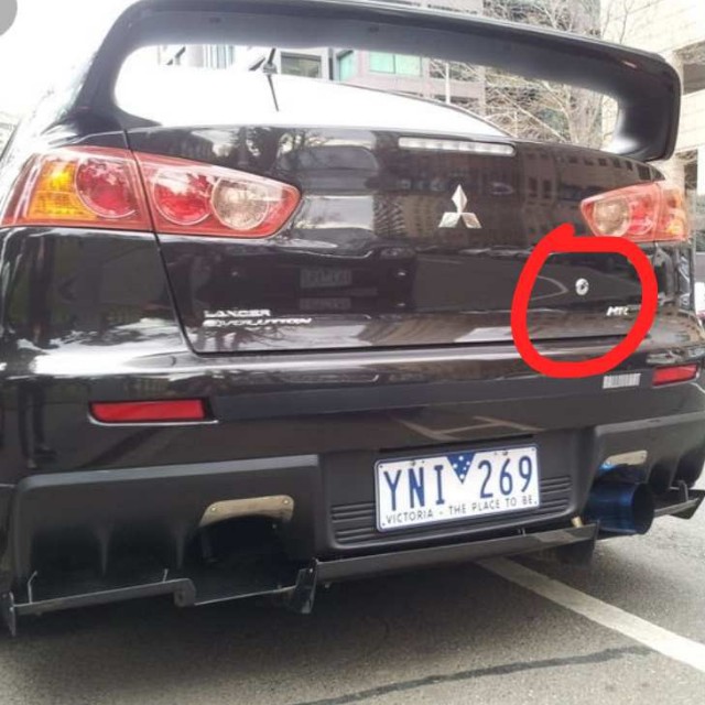 Mitsubishi Lancer Trunk switch button with retainer, Auto Accessories