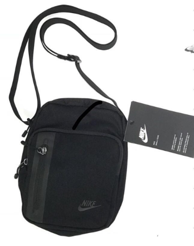 nike core small