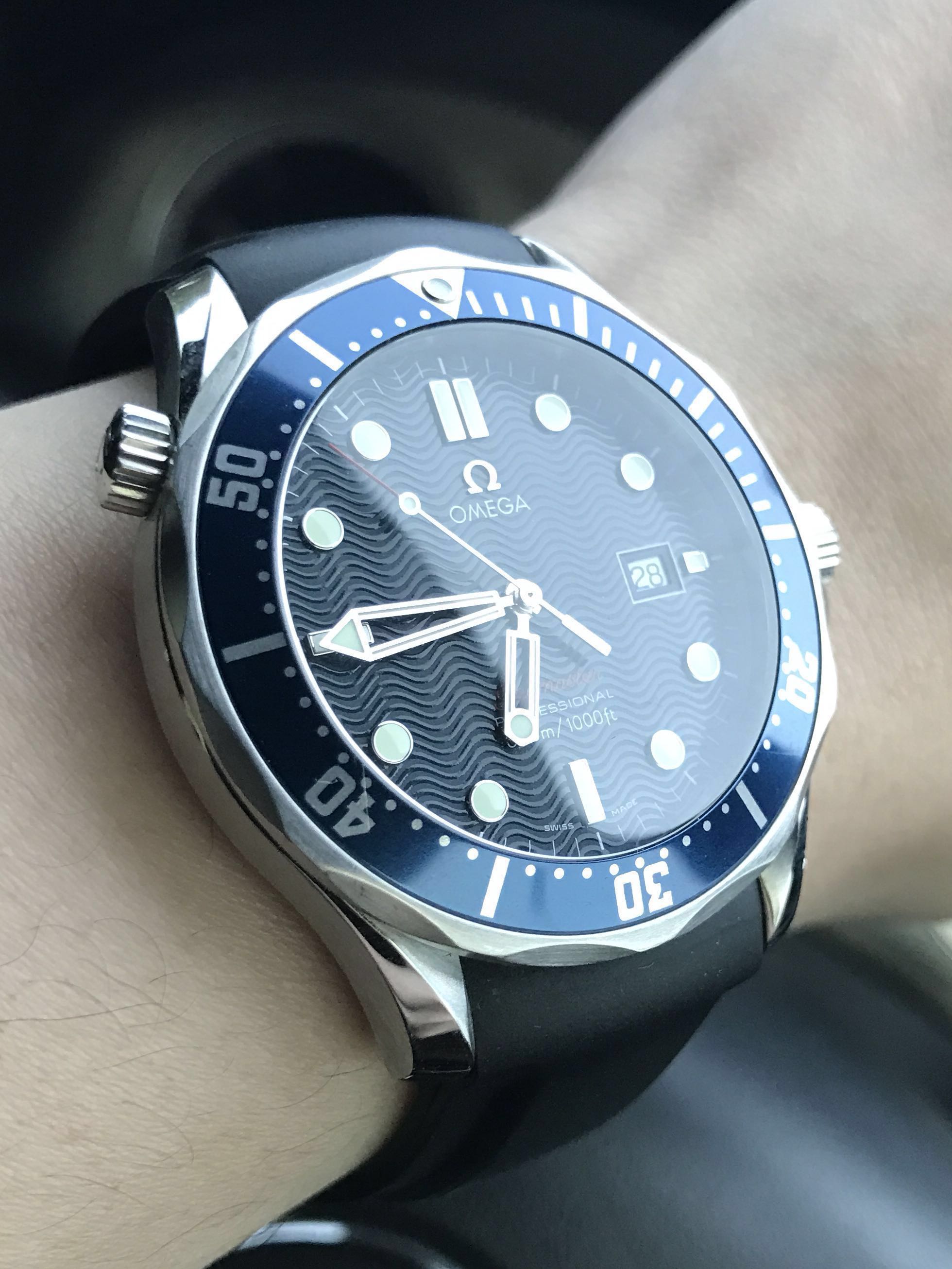Omega Seamaster 41mm Blue 2221.80, Men's Fashion, Watches on Carousell