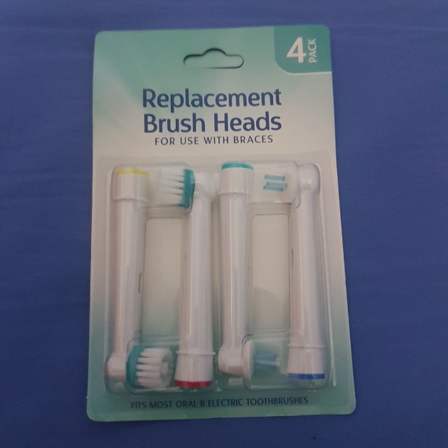toothbrush head for braces