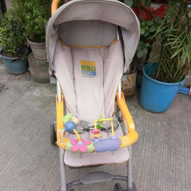 Panchitas boutique japan surplus stroller (Category: Strollers) located in Valenzuela. Submitted by panchitasboutique (Listing ID 162649012, Image 1). Description: 📌 semi slanted 📌 trifold 📌 lightweight 📌 heavyduty.