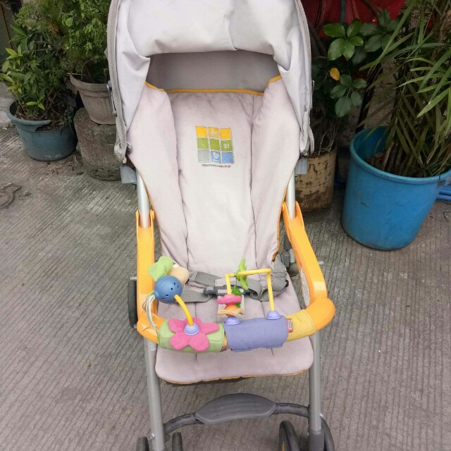 Panchitas boutique japan surplus stroller (Category: Strollers) located in Valenzuela. Submitted by panchitasboutique (Listing ID 162649012, Image 2). Description: 📌 semi slanted 📌 trifold 📌 lightweight 📌 heavyduty.