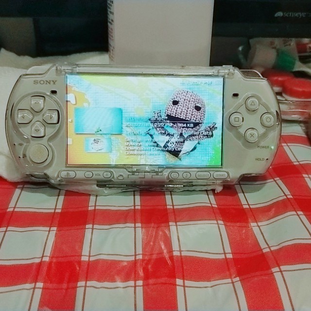 二手psp 3007 3000多購入沒玩幾次便宜賣 電玩 電玩主機在旋轉拍賣 二手psp 3007 3000多購入沒玩幾次便宜賣 電玩 電玩主機在旋轉拍賣