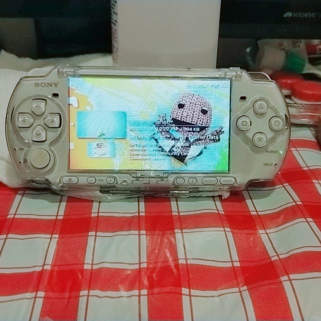 二手psp 3007 3000多購入沒玩幾次便宜賣 電玩 電玩主機在旋轉拍賣