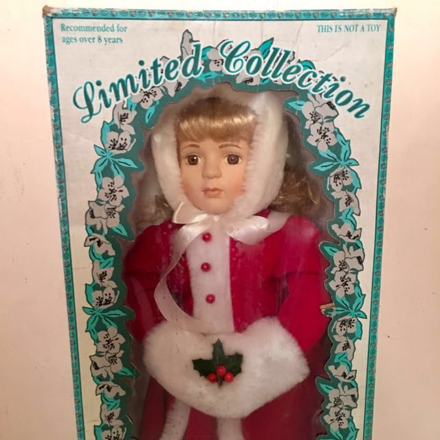 Le cheri porcelain dolls hotsell