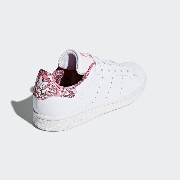 adidas stan smith chalk