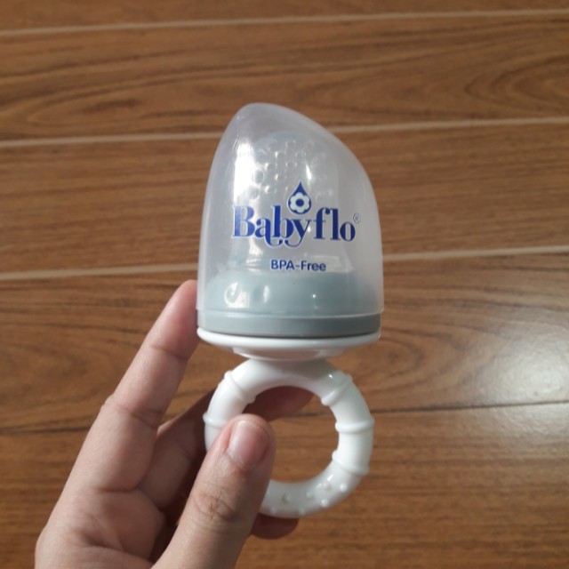 babyflo fruit feeder