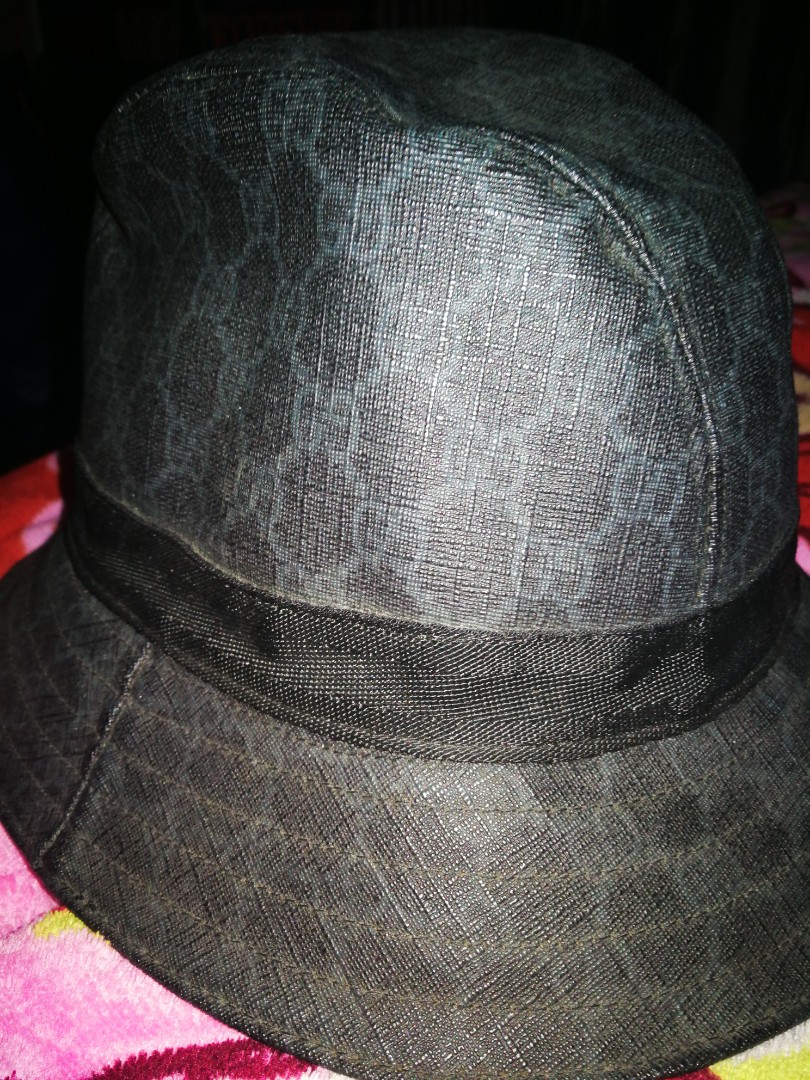 gucci bucket hat price