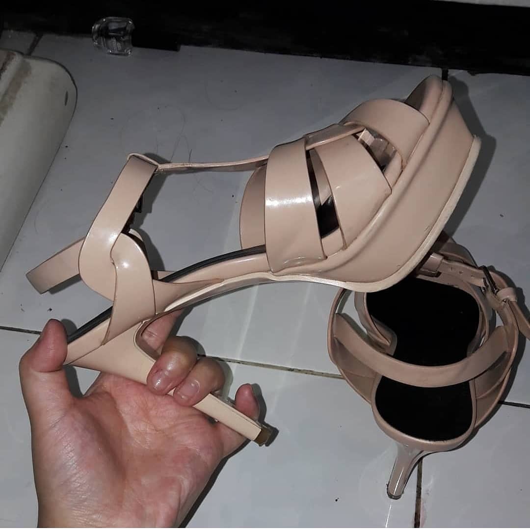 Heels ysl tribute 11cm warna cream 
