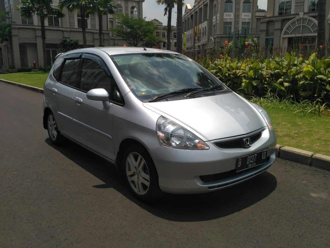 Honda Jazz Idsi 2005AT Triptonik Antik Dp Mulai 10jt Siap Di Gas