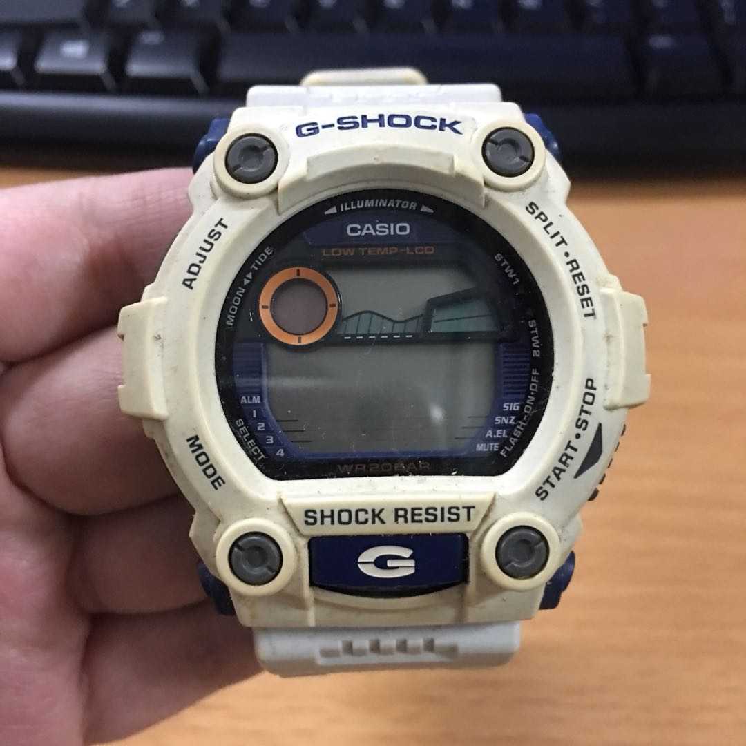 Jam Tangan Casio G Shock Putih Made In Thailand Fesyen Pria Jam Tangan Di Carousell