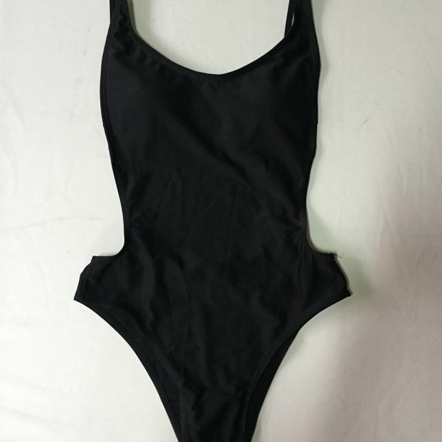 Low back/side boob swimsuit, Women's Fashion, Swimwear, Bikinis ...