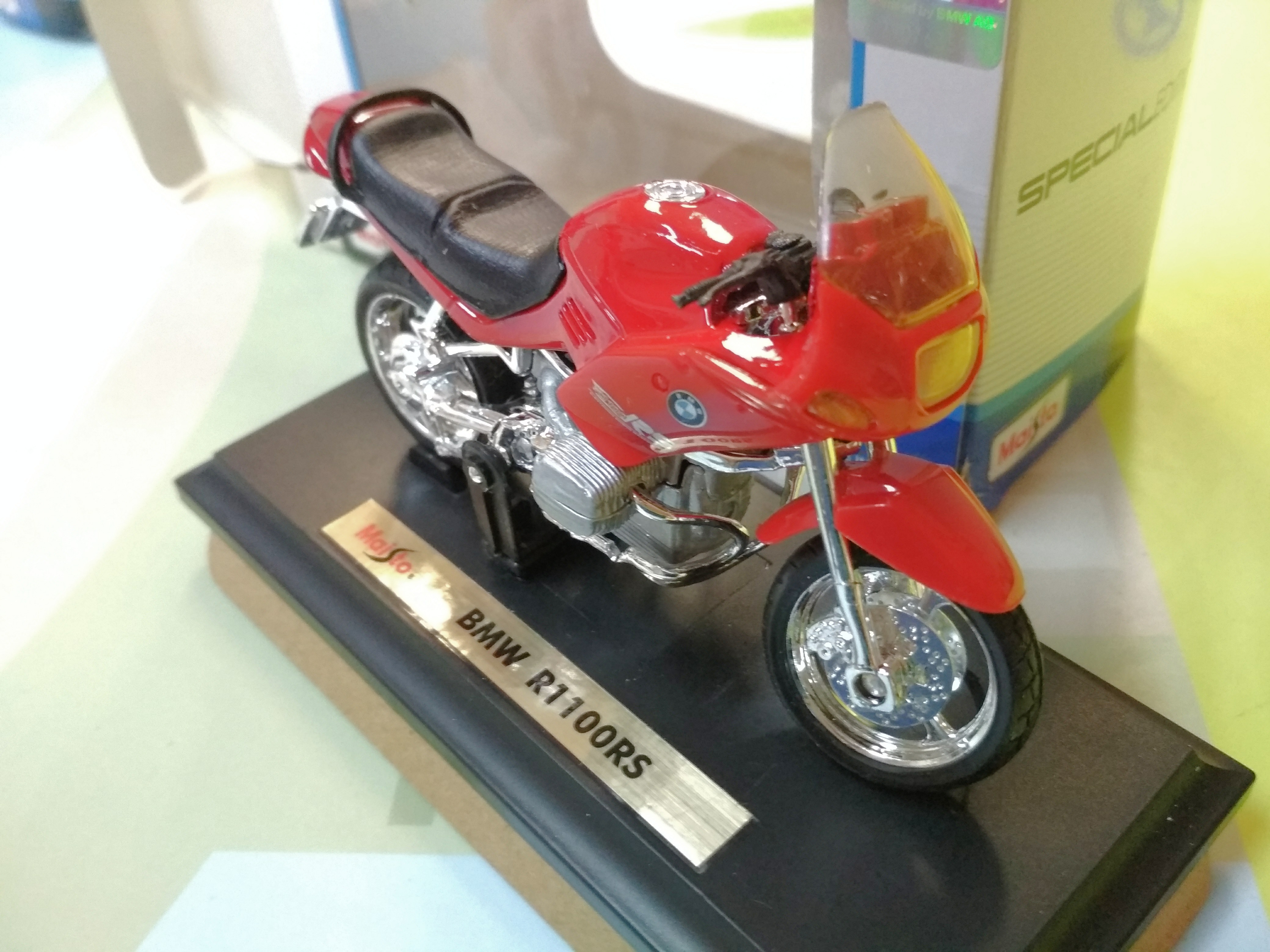 bmw motorcycle diecast models