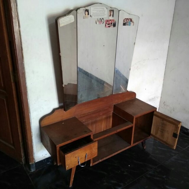 Meja Rias Jati Antik Antik Furnitur Di Carousell