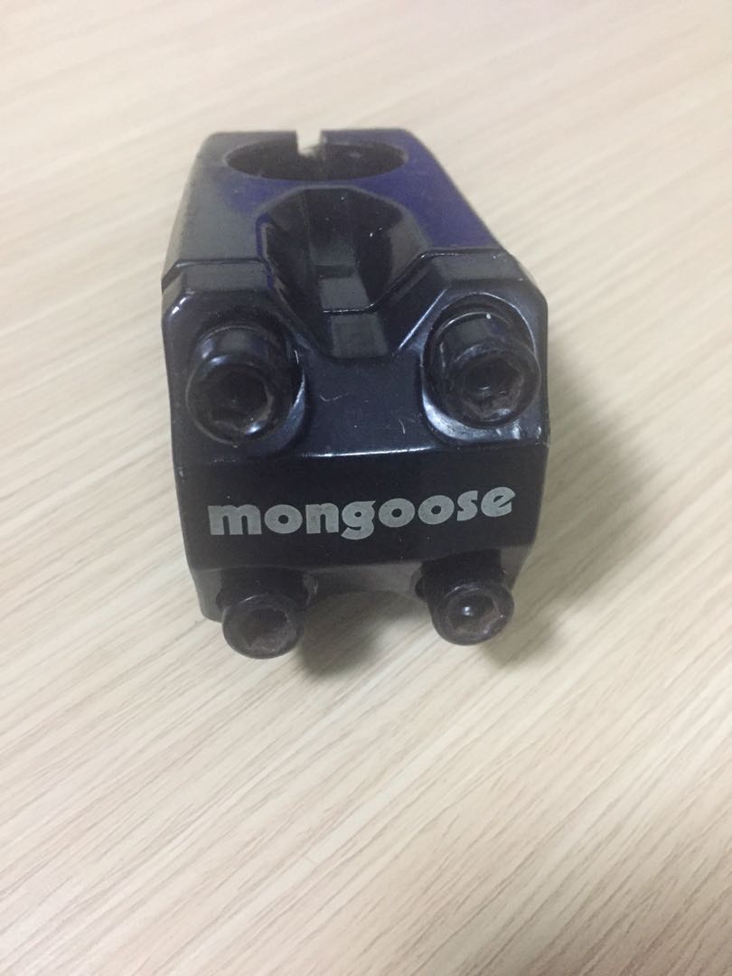 mongoose stem