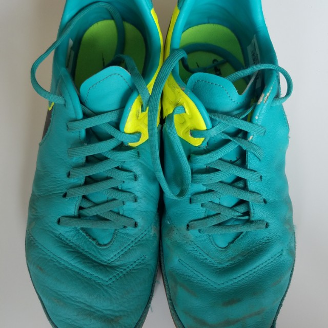 nike tiempo 42