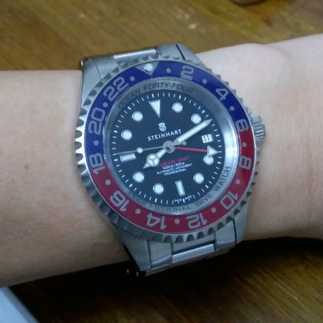 steinhart ocean 44 gmt blue red
