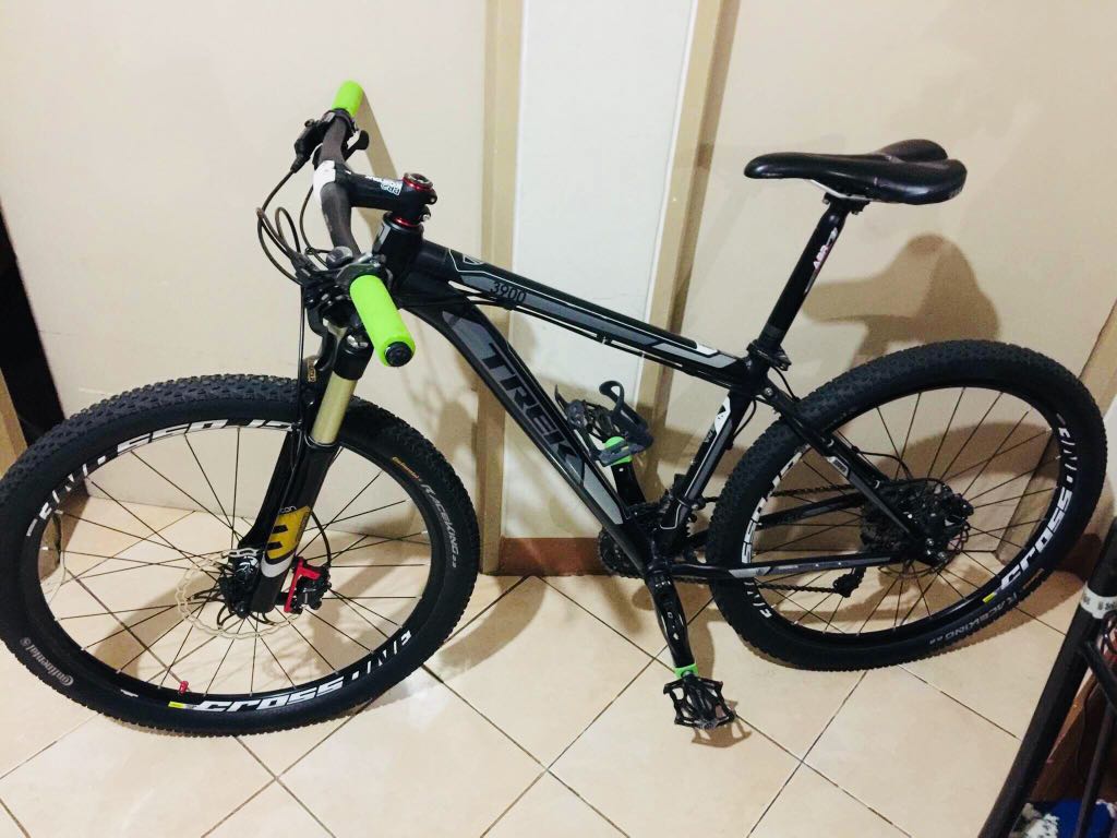 trek 4600 mountain bike