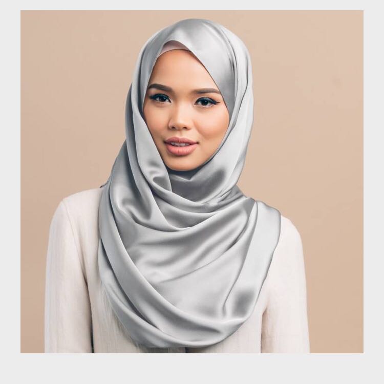 Tudung People Maysaa Zinc Silver Muslimah Fashion Scarves On Carousell