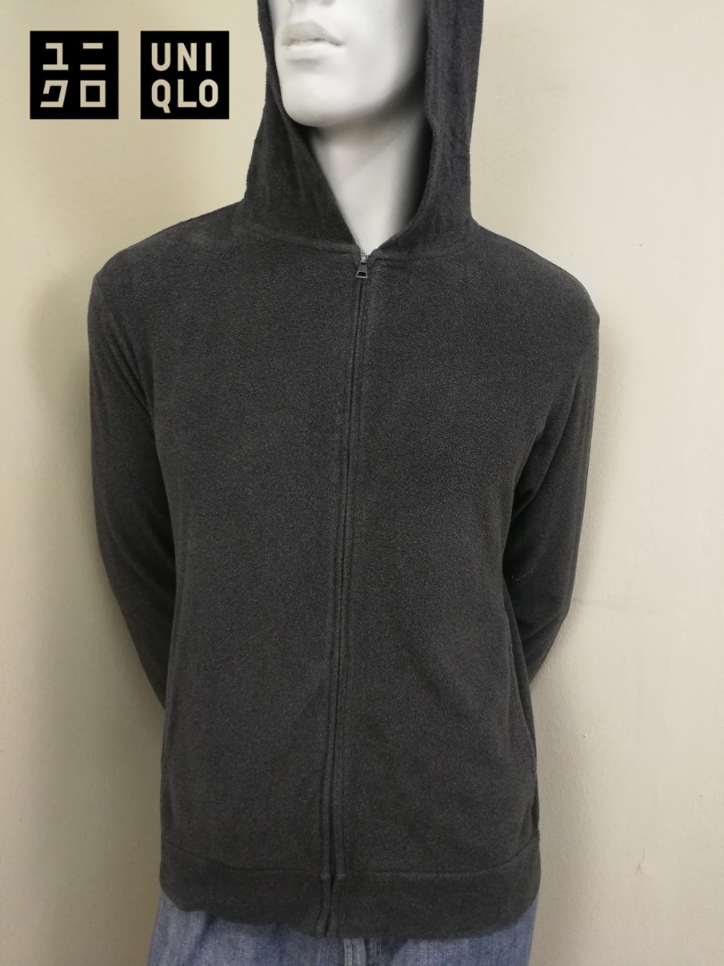 Uniqlo heattech deals hoodie
