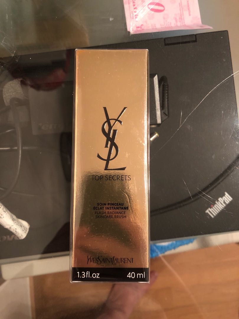 Flash radiance skincare brush sale ysl