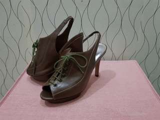 Charles n keith heels peep toe slingback