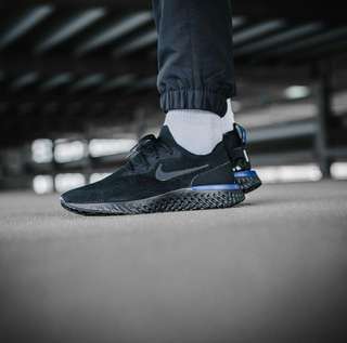 US 11.5 IN HAND》 Nike Epic React Black Flyknit US 11.5, Men's ... (PO) Exclusive Nike Epic React Triple Black