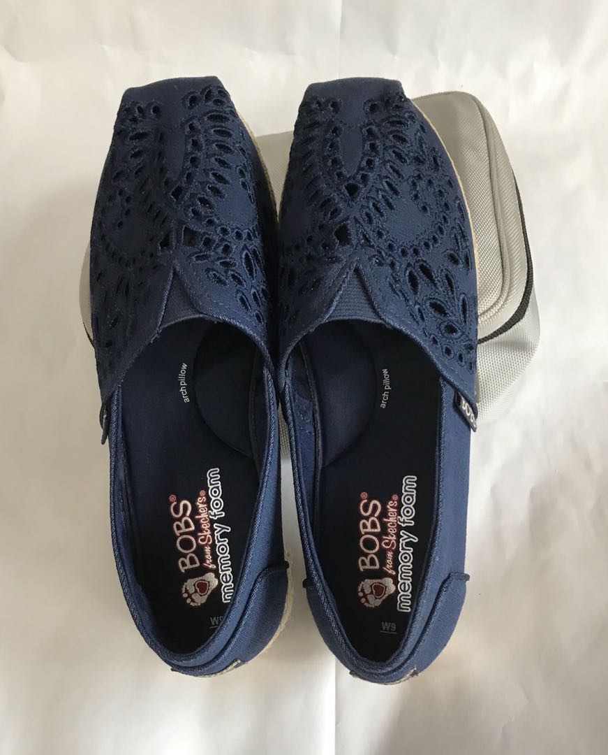BOBS from Skechers Women s Flexpadrille Wedge Women s Fashion