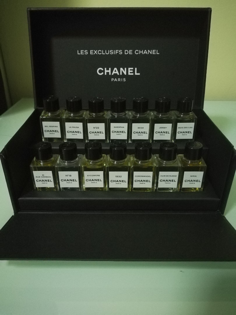 Chanel Sample Perfume 14 Favours Men S Fashion Bags Belt Bags Clutches And Pouches On Carousell