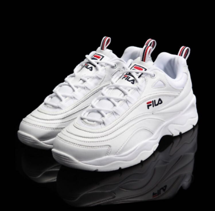 FILA RAY WHITE AUTHENTIC FROM KOREA Women s Fashion Footwear Flipflops and Slides on Carousell