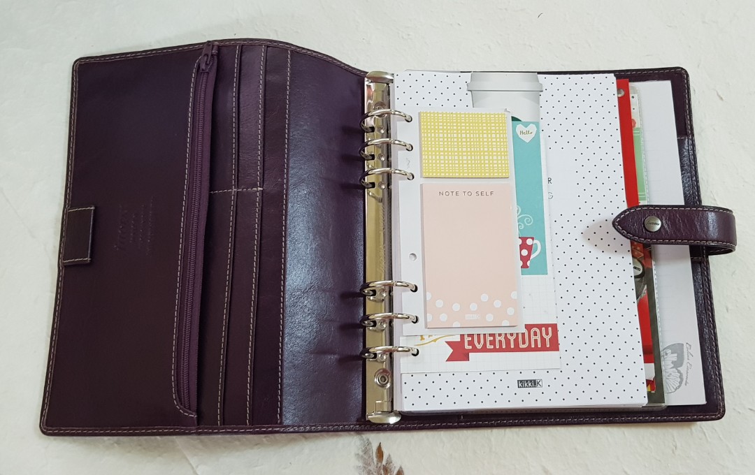 Filofax Malden 2026 Organiseur A5 Bordeaux Le Filofax Organizer Malden A5 Organiser Navy 2026 Filofax Malden 2026 Organiseur A5 Bordeaux France