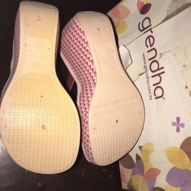 grendha jelly sandals